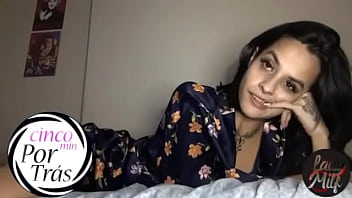 Preview 1 of Asian School Girl Fuck Old Man - N&atilde_o consegue dormir? Eu tenho a solu&ccedil_&atilde_o! - Capoeira - Mario Aquele - Pernocas - Joy Cardozo