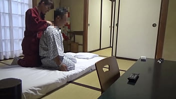 Preview 1 of Galfrinds Mom Sexx - Seducing a Waitress Who Came to Lay Out a Futon at a Hot Spring Inn and Had Sex With Her! The Whole Thing Was Secretly Caught on Camera in the Room!