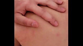Preview 2 of Mom And On In The Shower - FUDER ELA DE LADINHO ASSIM &Eacute_ MUITO GOSTOSO