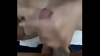 Preview 3 of Liza Soberano And Enrique Gil - Chị m&aacute_y bay d&acirc_m chưa