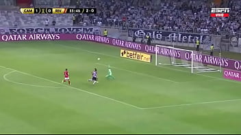 Preview 3 of Sophie Tylor - HULK COMEU O RIVER DE JEITINHO