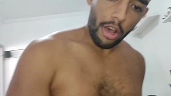 Preview 3 of Moti Girl Mota Boy - No v&iacute_deo porno gay amador Casal Brasileiro. Uma foda incr&iacute_vel do Diego Maldonatto e Raphael Conrado.