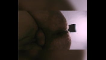 Preview 3 of Oops Real Sisters Nude On Webcam - Montando el culo de mi esposa