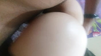 Preview 2 of Desi Sexx Mms - Gozou dentro e fora da camisinha