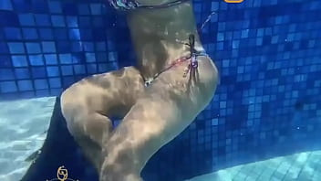 Preview 2 of Xxx Xcs Com Hd - Que suruba foi essa?