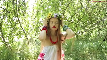Preview 2 of Sxsvdo - Milena Angel на природе
