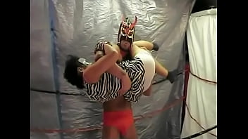 Preview 1 of Ainara Creampie - UNDERGROUND INTERGENDER WRESTLING PROMOTION KING of INTERGENDER SPORTS