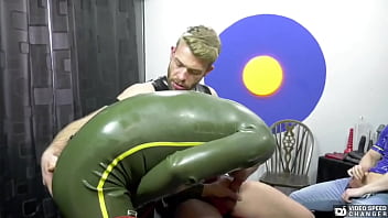 Preview 3 of Christmas Xxx Vidoe - Rubber Barber Shop