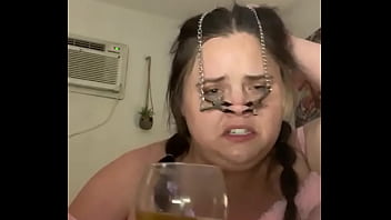 Preview 4 of Www Xnxxxs Com - Fat belly bbw pees in glass