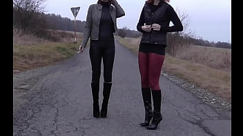 Preview 2 of Aenimal Sex Videos - leggings