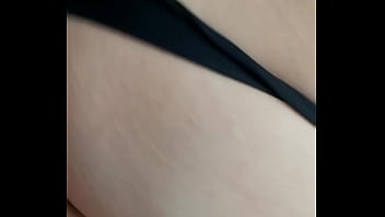 Preview 3 of Group Sex Four In One Group Sex - Marido da vizinha pede seu presente de anivers&aacute_rio! Esse macho beija deliciosooo!!!