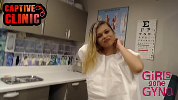 Preview 2 of Play Seks Kuwet - Destiny Cruz Blows Doctor Tampa In Clinical Exam Room During Live Stream While Quarantined During Covid Pandemic 2020 On Chaturbate Webcam FULL VIDEO Part 4 of 27 Reup