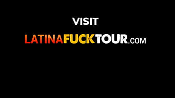Preview 1 of Suny Lion Fuking Vedeos - Cute Latina Amateur Teen Eating my Cock
