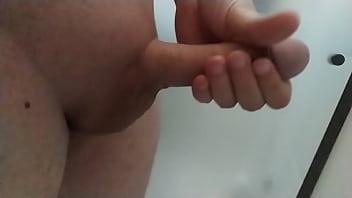 Preview 2 of Sunny Leonexxxx Video Donloda - Aquela punheta gostosa no banho