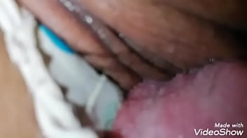 Preview 1 of Boobs Open Beach - Oral a mi esposa