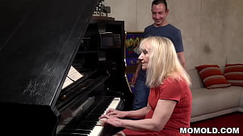 Preview 1 of Sex Story Go Home - GILF Nanney rides like a champ