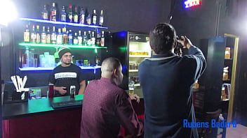 Preview 4 of Taie Turn - Bastidores da grava&ccedil_&atilde_o de Mc Pica dura vai a boate a se apaixona pela novinha
