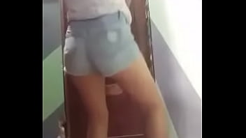 Preview 3 of Panty Medias - bailando sexy
