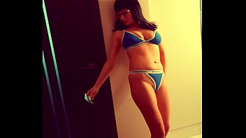 Preview 1 of Smells Wife - The tanned brunette is tanning,  shamelessly pissing and filming everything on the phone!