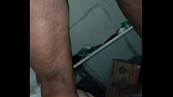 Preview 2 of Dormir Nue - Chocolatecity381 and daddyshark50 golden shower