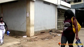 Preview 1 of Nanga Lun Ma Phudi - Ebony Lesbian MILFs Public Encounter