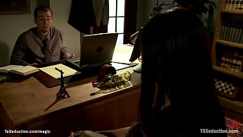 Preview 1 of Fa Un Pompino A Scuola - Black TS rough fucking handcuffed man