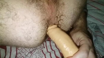 Preview 2 of Yong Tiin - Consolo gostoso
