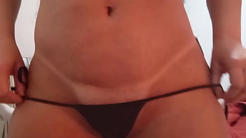 Preview 2 of Busty Bot - Clara Brazil Peitinhos,  Marquinhas e Rabao