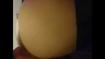 Preview 3 of It Ariana Squirt At Work - Mamada y por el culo