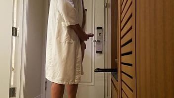 Preview 3 of Pinay Kompuz Sex - Hotel hallway jerk off