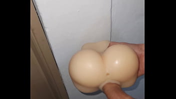 Preview 1 of Orang Kerdil Porno - Masturbando com CyberSkin