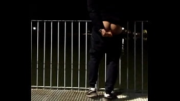 Preview 2 of 3gb Mobile Video - Ejercitando mi culo en el parque