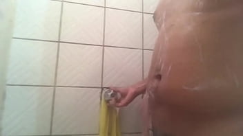 Preview 2 of Analy Redbone Booty Pixie Minx - Me graban mientras me ba&ntilde_o