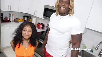Preview 2 of Varoter Soniliyon - wow he a giant louie smalls ready to fuck 4ft alyssa maxwell