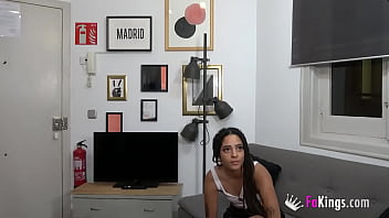 Preview 1 of Hidi Desi Sexi Muvi - 19yo babe with a JEALOUS boyfriend makes her first porn casting