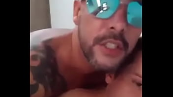 Preview 1 of Bangbroj Juliyes - Paiz&atilde_o comendo passivo gostoso