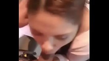 Preview 1 of Virl Not Agree In Bus - Rica mamada con lechita