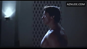 Preview 3 of China Sister Sex - the rich body and ass of arnold schwarzenegger in Terminator