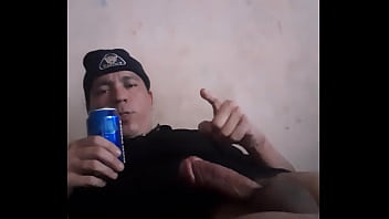 Preview 4 of Sunny Leon Sexy Fucked - Con mi cerveza y mi bichola parada