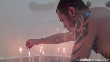 Preview 1 of He Seix Dj - Ele juntou a dor e o prazer numa pr&aacute_tica de sado masoquismo e olha o que aconteceu