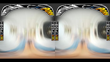 Preview 4 of King Xxx Video - VIRTUALPORN.COM - The VR Girlfriend Experience With Daisy White