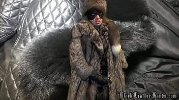 Preview 4 of Wwwwwxxxxs - BlackLeatherHands MIT DICKEN EXTENDER