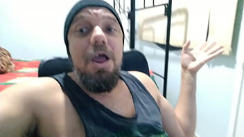 Preview 2 of Vse Kazino Pleytek - O DIA EM QUE EU FUI CORNO CHIFRUDO