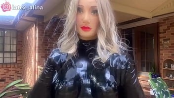Preview 2 of Beeg Dok - Enjoying Shiny Latex Gloves