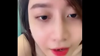 Preview 1 of Mia Kalifa Tits - C&Ocirc_ G&Aacute_I LIVE  LỘ H&Agrave_NG