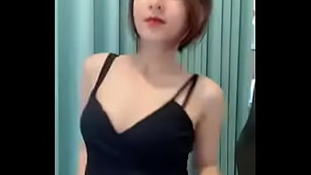 Preview 4 of Mia Kalifa Tits - C&Ocirc_ G&Aacute_I LIVE  LỘ H&Agrave_NG