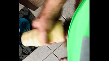 Preview 3 of Hot Poci - Tocando uma com seu brinquedo.