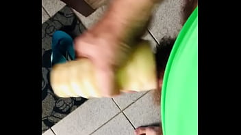 Preview 4 of Hot Poci - Tocando uma com seu brinquedo.