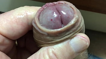 Preview 2 of Wie Posing - Closeup Cum Quickie 1