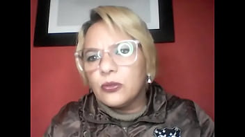Preview 2 of Stucked In A Car - O GAROTO DO TINDER/O DIA QUE DESCOBRI O QUE ERA FISTING